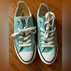 Converse All Stars Chuck Taylors Skate Aruba Blue Sneakers